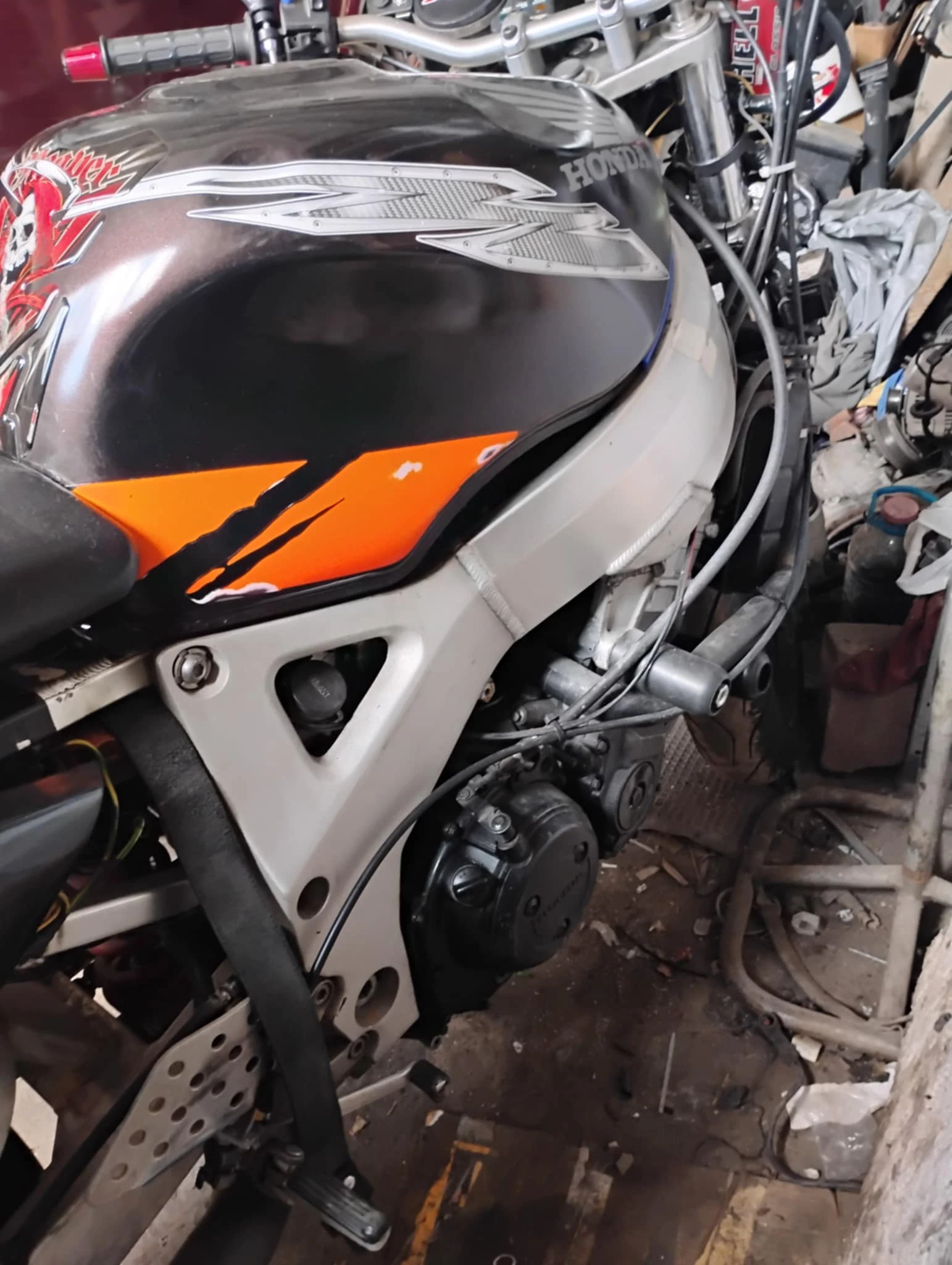 Honda Cbr 900RR - изображение 6