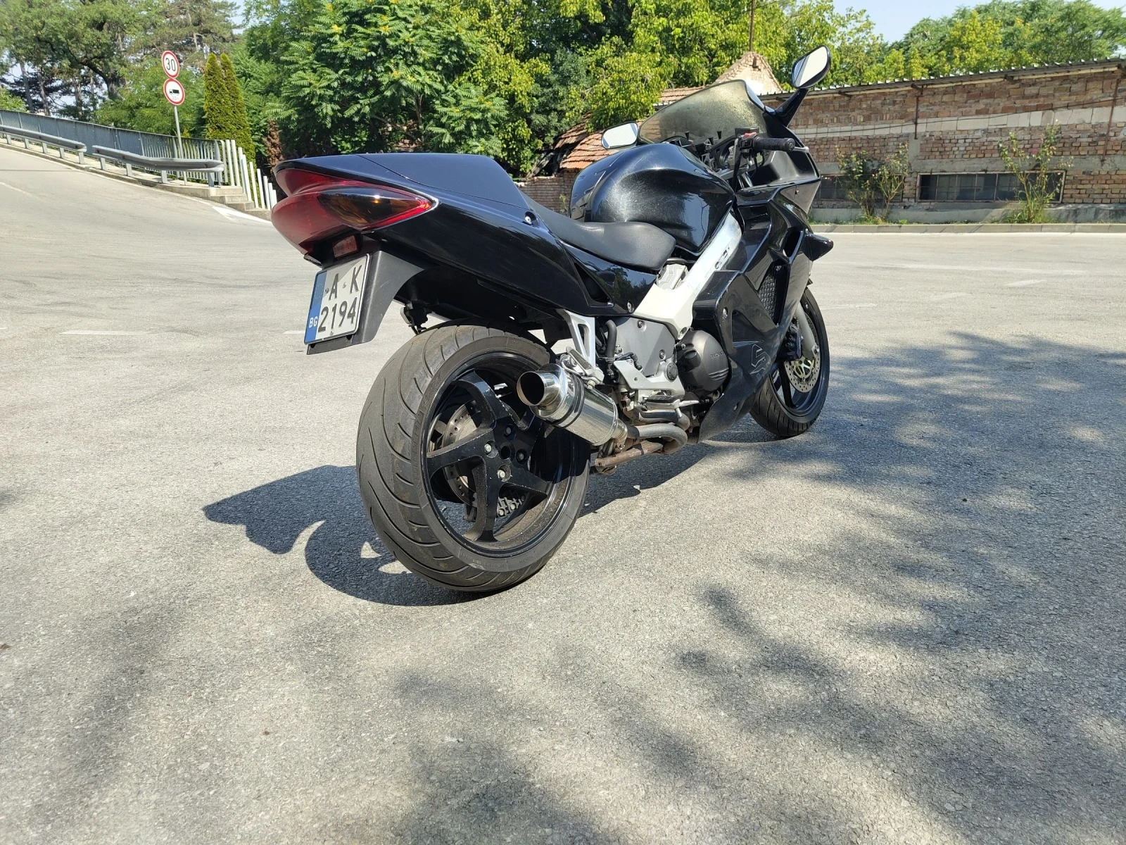 Honda Vfr 800 fi Delkevic - изображение 3