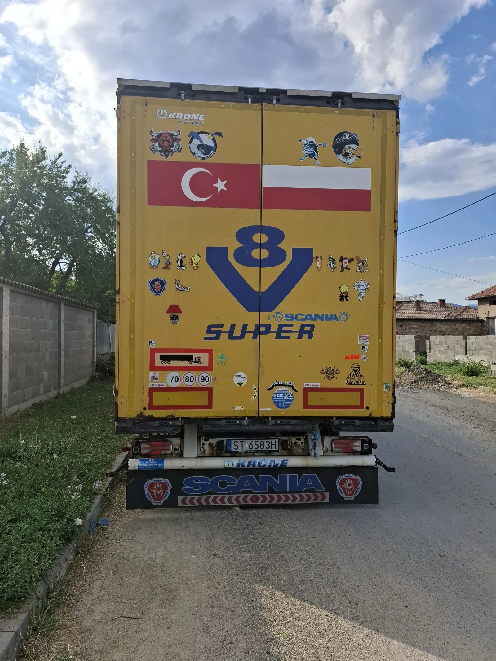 ����������� Krone Mega | Mobile.bg � ����������� 5