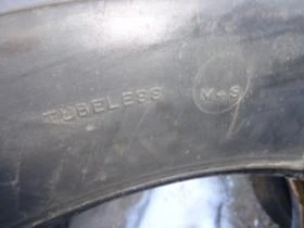 Гуми, снимка 11