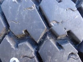 Гуми, снимка 14