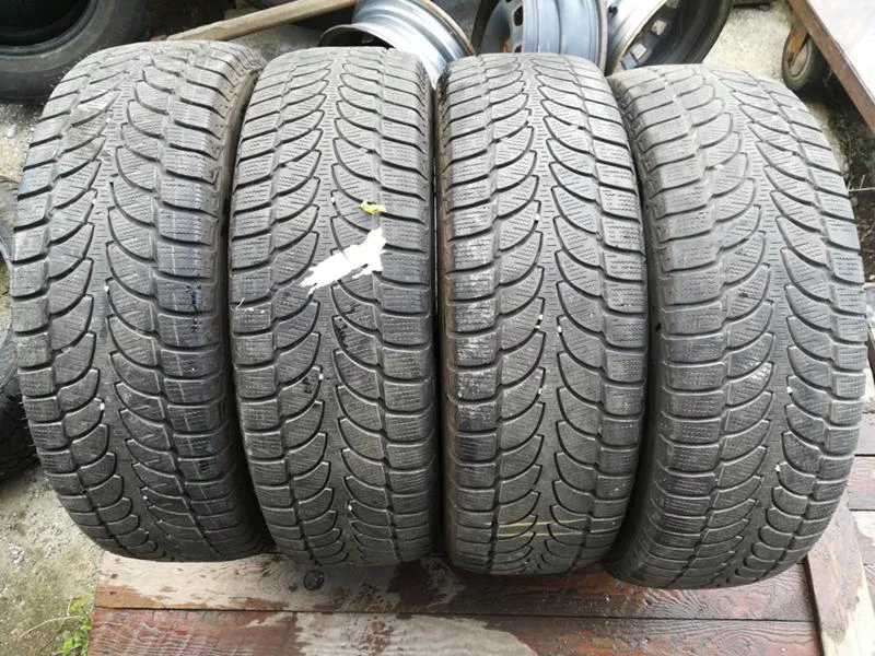 Гуми Зимни 215/70R16, снимка 8 - Гуми и джанти - 19451003