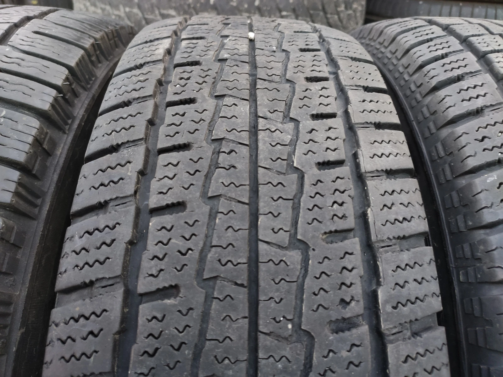  215/75R16 | Mobile.bg   3