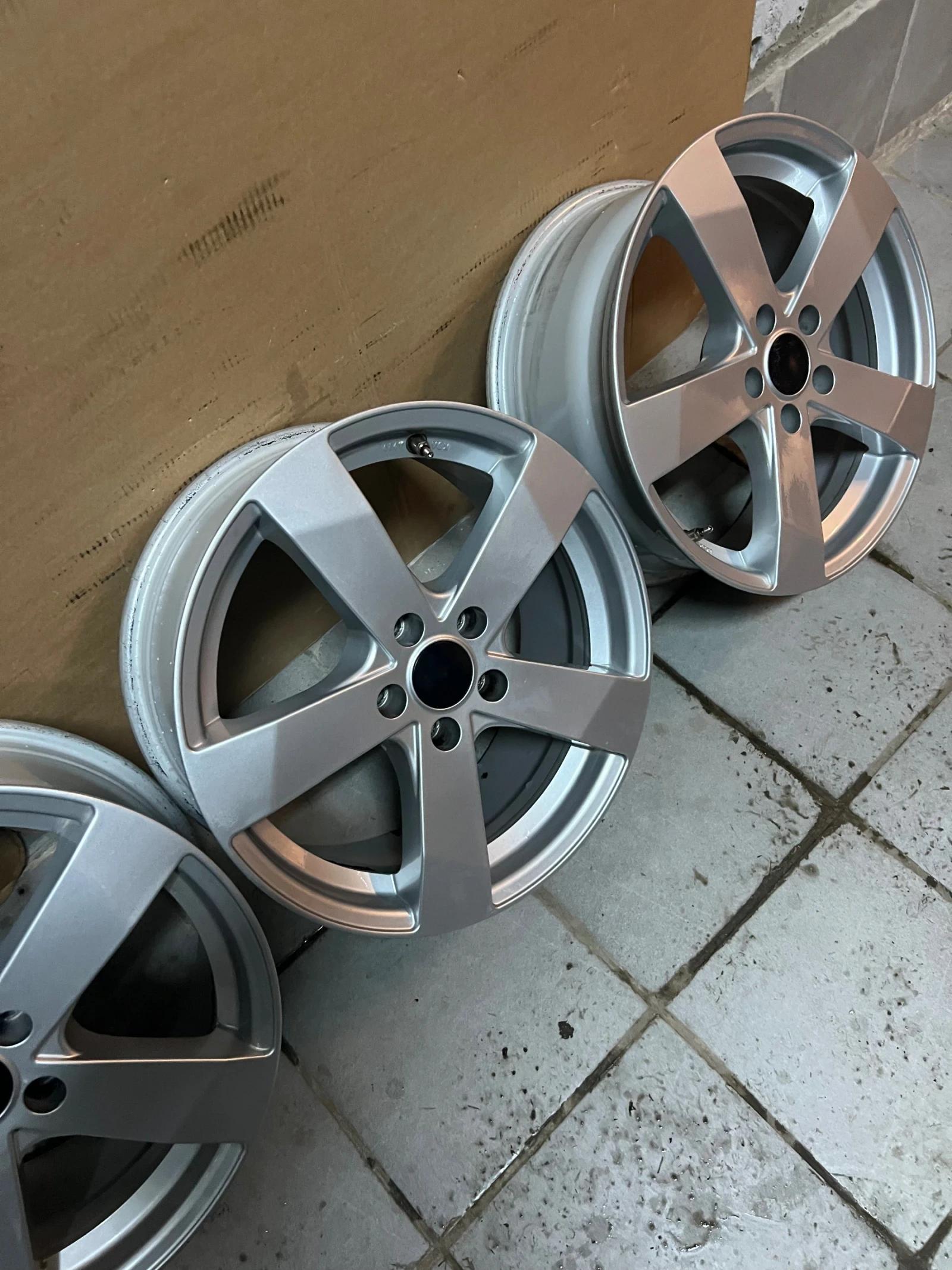 Джанти, снимка 11 - Гуми и джанти - 54285468