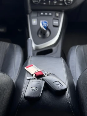 Toyota Auris 1.8i Hibrid/Navi/Camera/Euro5B - 5300 € / 10365.90 лв. - 12837944 16