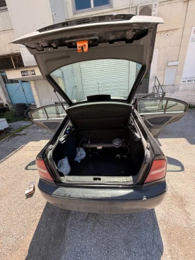 Skoda Octavia - 800 € / 1564.66 лв. - 71977847 10