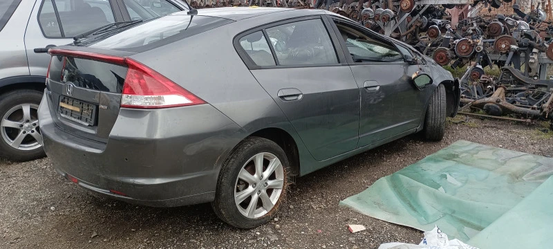 Honda Insight, снимка 4 - Автомобили и джипове - 44843149