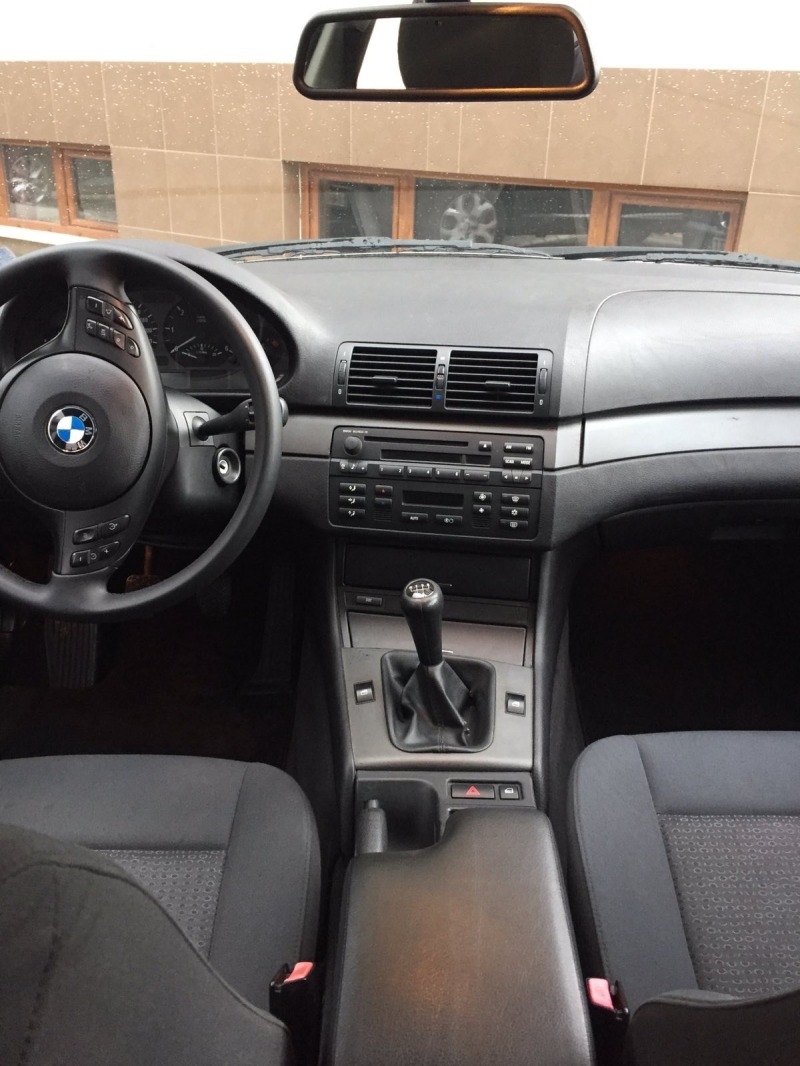 BMW 320, снимка 10 - Автомобили и джипове - 45947180