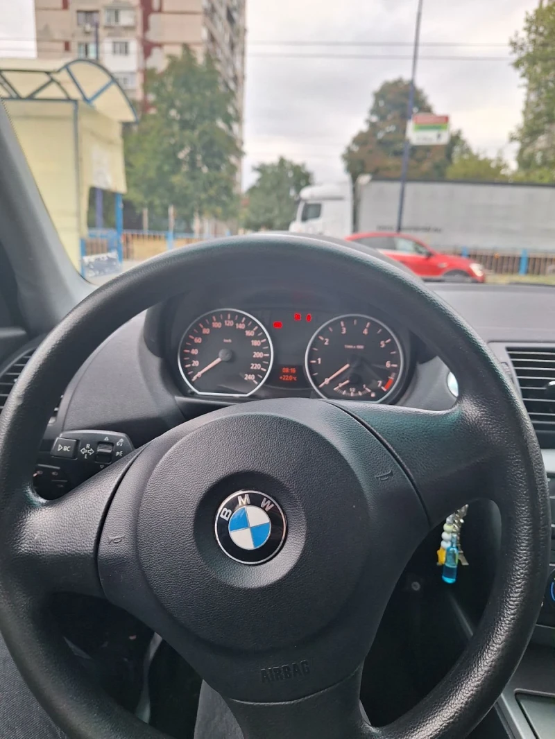 BMW 116, снимка 6 - Автомобили и джипове - 47171824