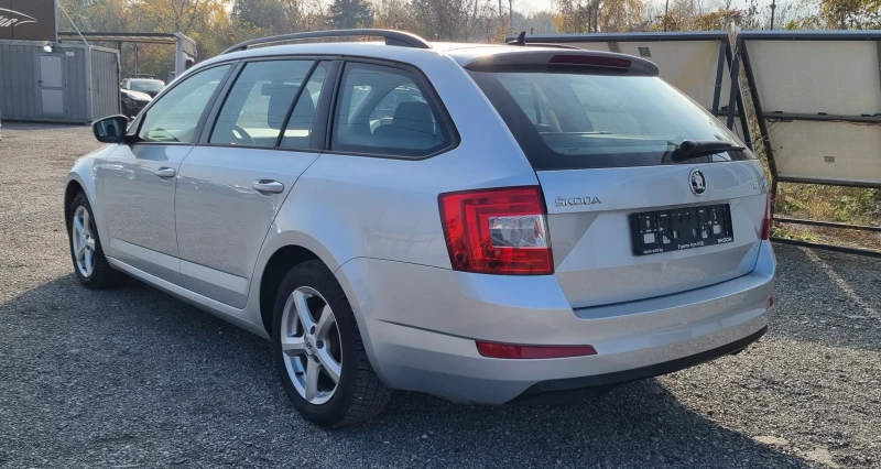 Skoda Octavia 2.0 TDI/4x4/ DSG/ Швейцария, снимка 6 - Автомобили и джипове - 47827992