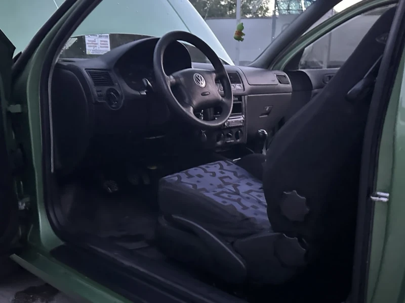 VW Golf, снимка 10 - Автомобили и джипове - 48109918