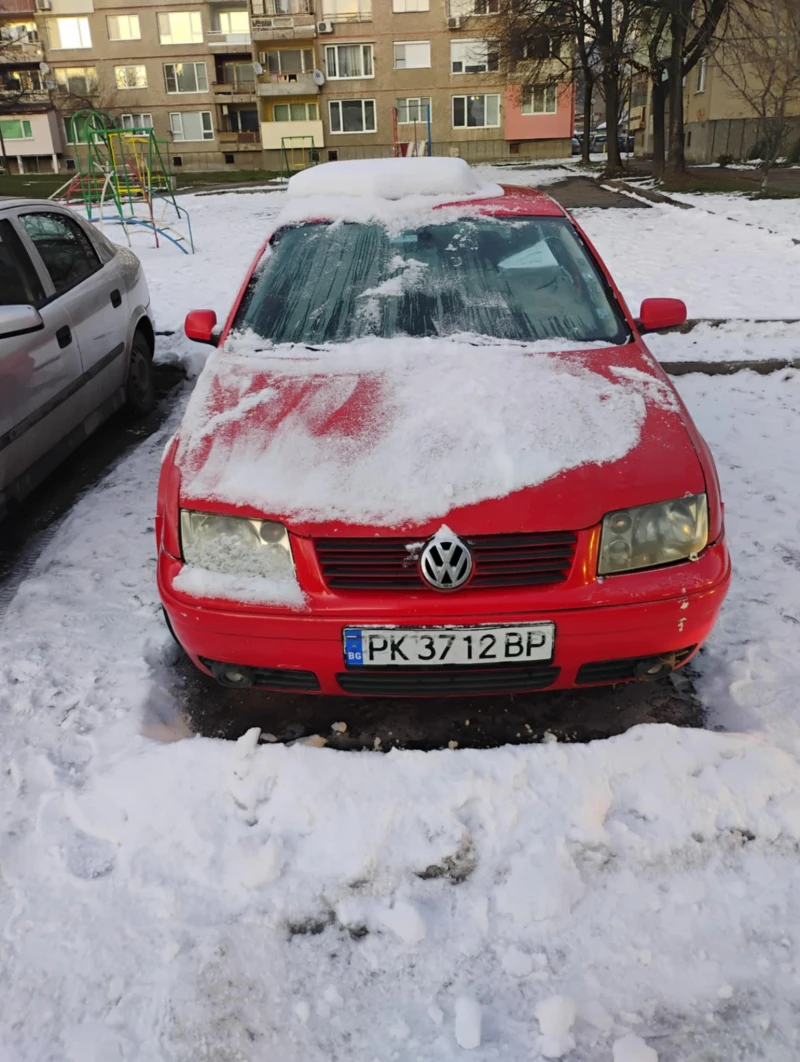 VW Bora, снимка 1 - Автомобили и джипове - 48591516