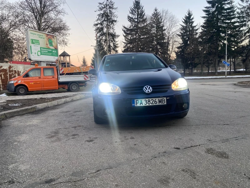 VW Golf 1.6 i, снимка 8 - Автомобили и джипове - 48827520