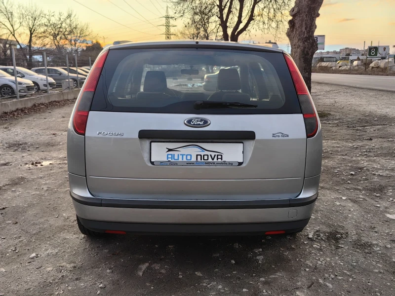 Ford Focus 1.6 БЕНЗИН 116 К.С ! УНИКАЛНО СЪСТОЯНИЕ! КАПАРИРАН, снимка 6 - Автомобили и джипове - 49200201