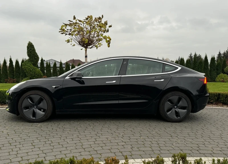 Tesla Model 3, снимка 2 - Автомобили и джипове - 49378630