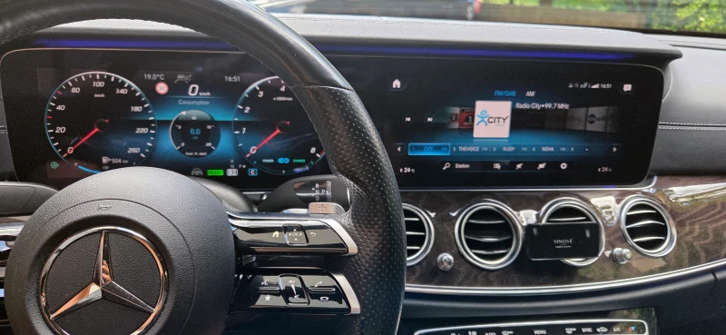 Mercedes-Benz E 450 AMG* Night* Distronic* 4Matic* 360cam, снимка 2 - Автомобили и джипове - 52509702