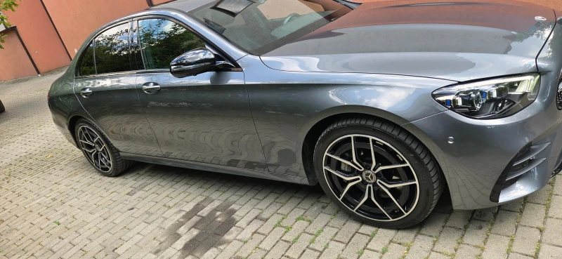 Mercedes-Benz E 450 AMG* Night* Distronic* 4Matic* 360cam, снимка 12 - Автомобили и джипове - 52509702
