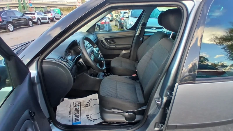 Skoda Roomster 1, 2 TDI, снимка 8 - Автомобили и джипове - 52175725
