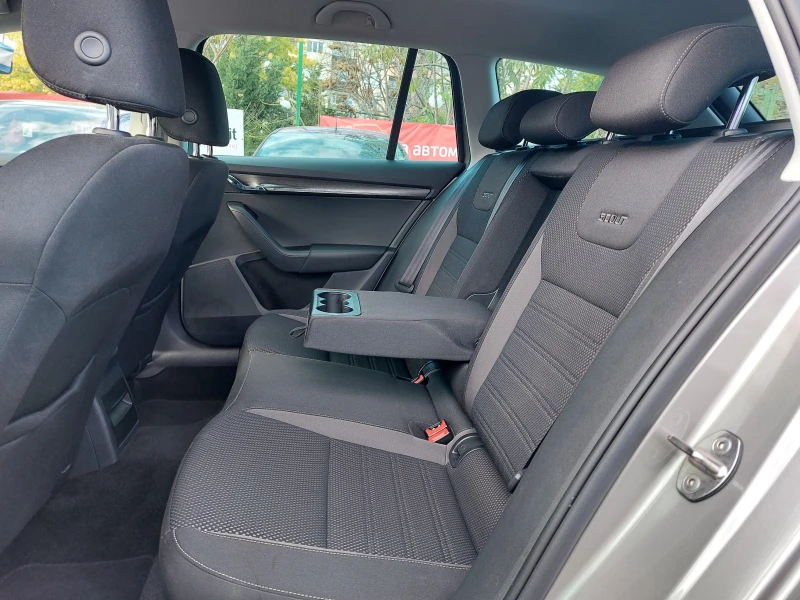 Skoda Octavia 2.0TDI* SCOUT* AUTOMATIC-DSG* 36м. х 861лв.* , снимка 9 - Автомобили и джипове - 52277390