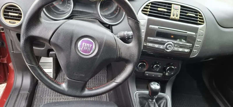 Fiat Bravo 1.4  T-Jet Sport , снимка 10 - Автомобили и джипове - 52459150