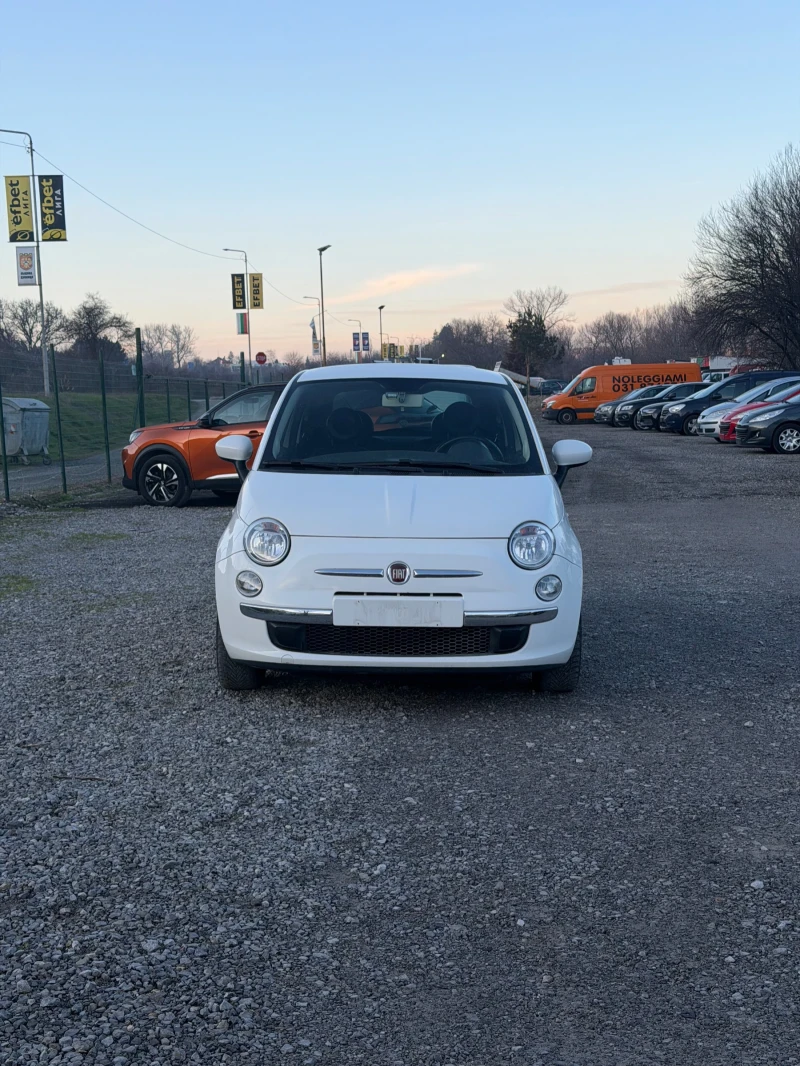 Fiat 500 1.2i Перфектен, снимка 2 - Автомобили и джипове - 52852573