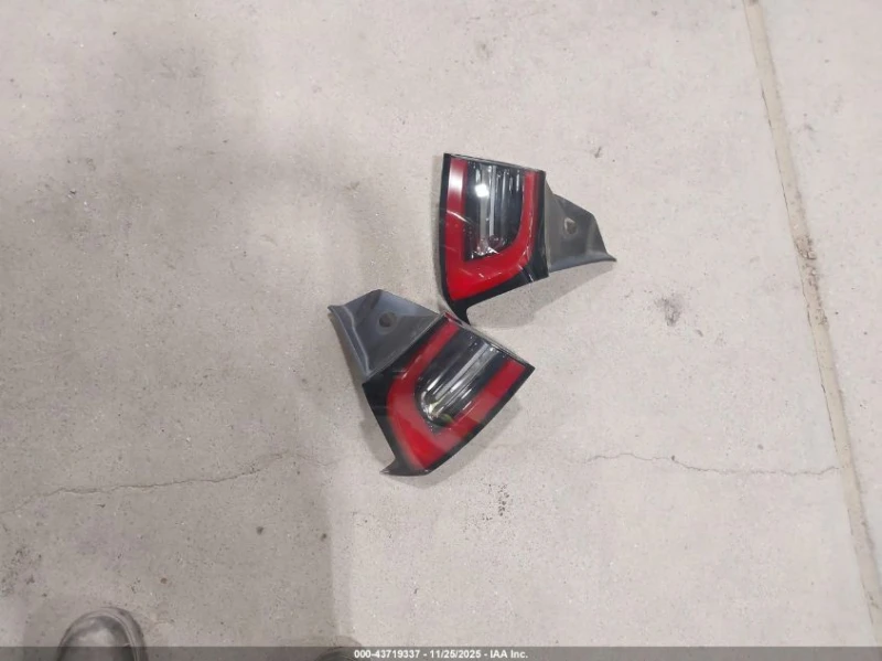 Tesla Model Y U   U All Wheel Drive, снимка 4 - Автомобили и джипове - 52956336