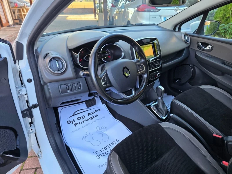 Renault Clio 1.5DCI, снимка 8 - Автомобили и джипове - 53048981