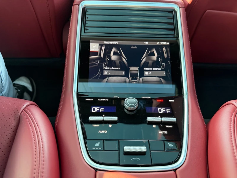 Porsche Panamera GTS / FULLY LOADED / ЛИЦЕНЗИРАН ПРОДАВАЧ, снимка 17 - Автомобили и джипове - 53496540