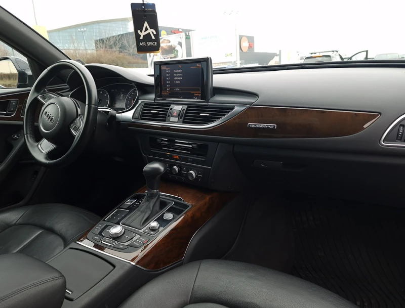 Audi A6, снимка 9 - Автомобили и джипове - 53498111
