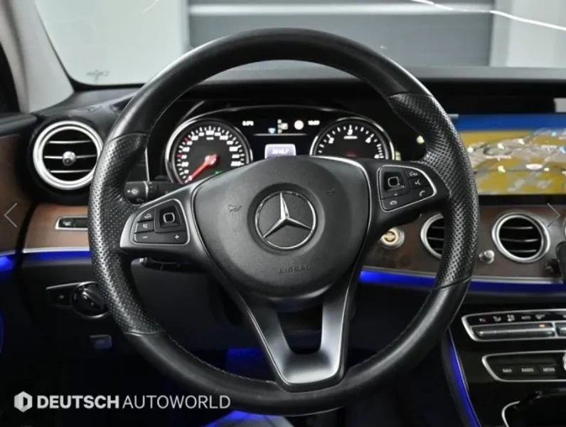 Mercedes-Benz E 220 D Exclusive - САМО 30% АВАНС, снимка 13 - Автомобили и джипове - 55800246