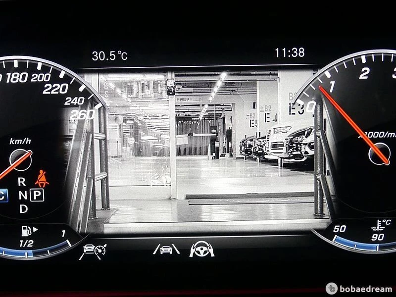 Mercedes-Benz Maybach Maybach S650| 630к.с., снимка 13 - Автомобили и джипове - 56118811
