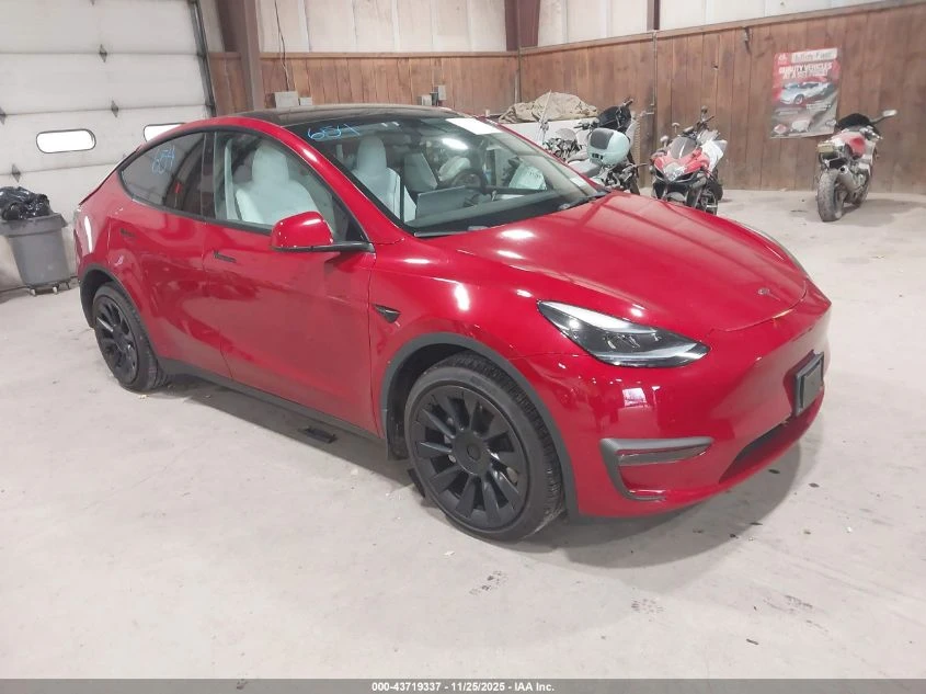 Tesla Model Y U   U All Wheel Drive, снимка 1