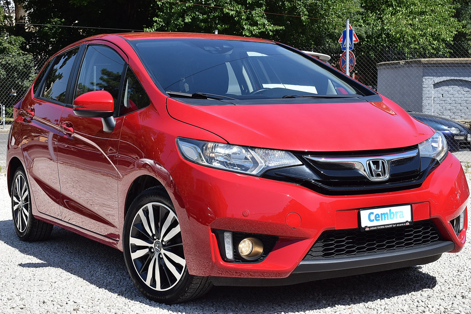 Honda Jazz 1.3ШВЕЙЦАРИЯ/КЛИМАТРОНИК/Keyles/Халогени/Осова/Лед - изображение 3