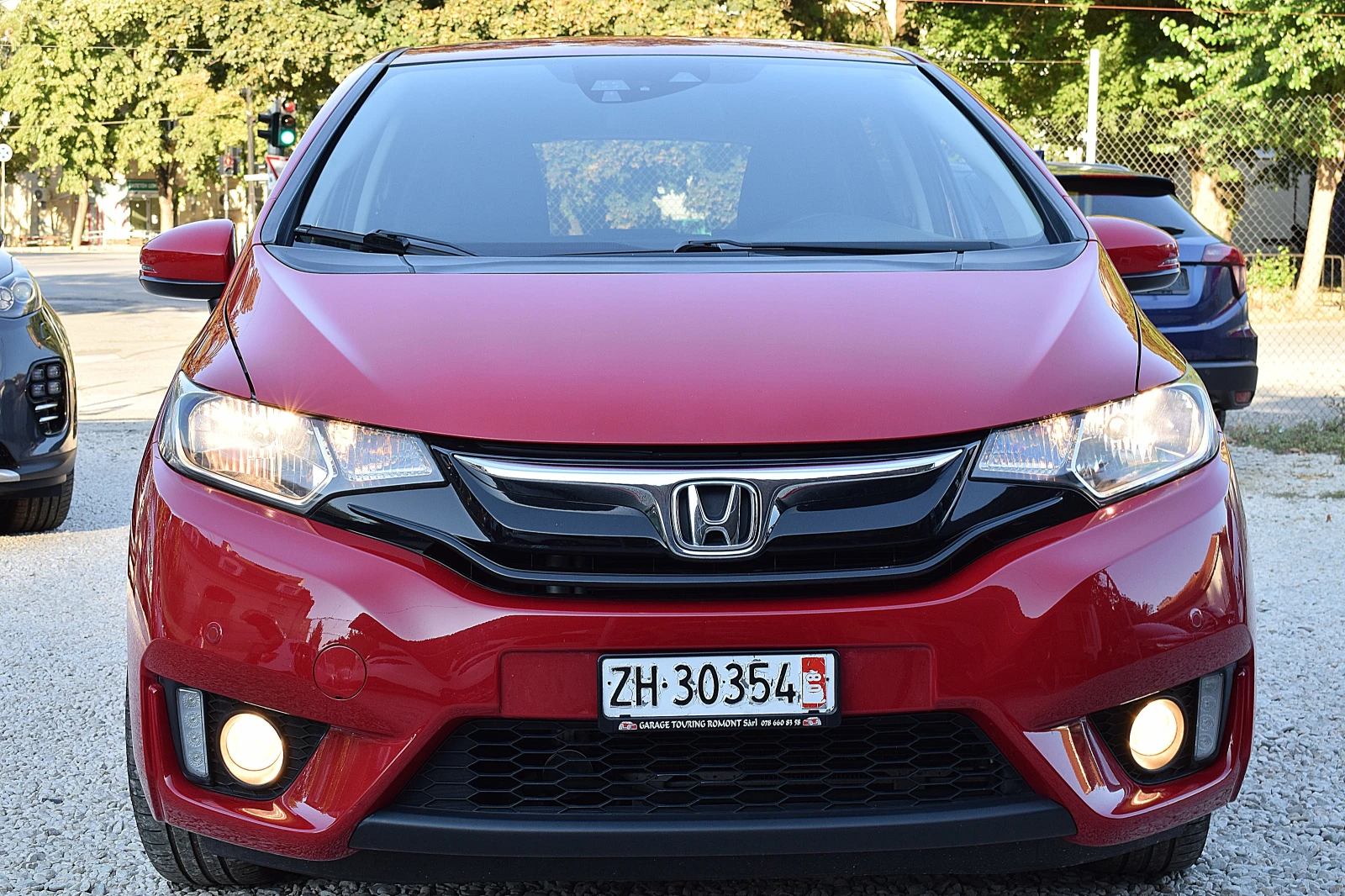 Honda Jazz 1.3ШВЕЙЦАРИЯ/КЛИМАТРОНИК/Keyles/Халогени/Осова/Лед - изображение 2