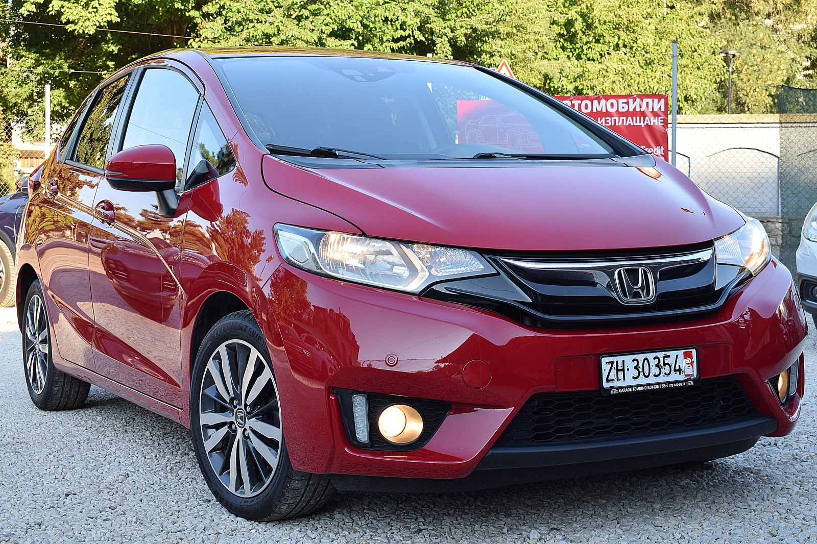 Honda Jazz 1.3ШВЕЙЦАРИЯ/КЛИМАТРОНИК/Keyles/Халогени/Осова/Лед - изображение 3