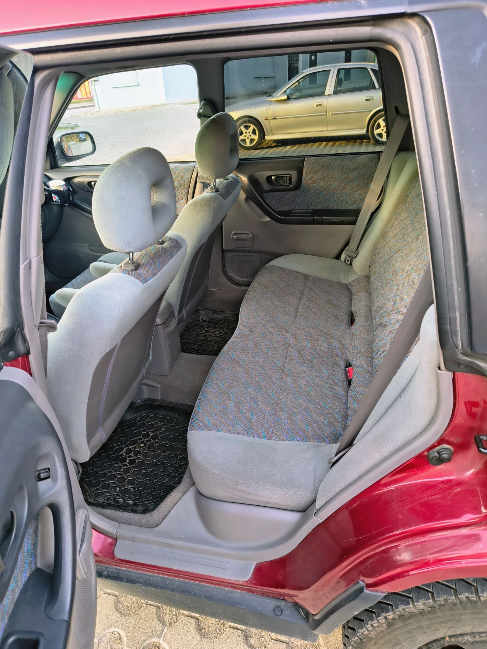 Subaru Forester 2.0 / 122 кс. Газ / Климатик - изображение 7