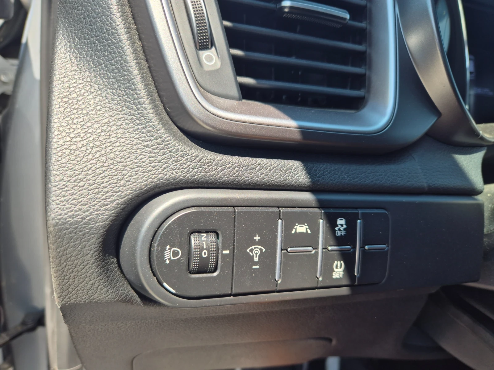 Kia Ceed 1.6 CRDI - изображение 6