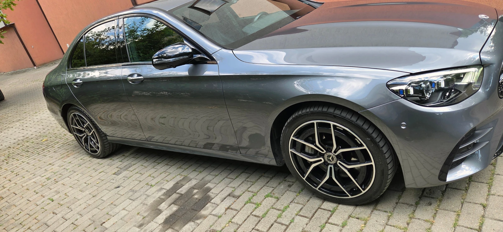 Mercedes-Benz E 450 AMG* Night* Distronic* 4Matic* 360cam | Mobile.bg � ����������� 12