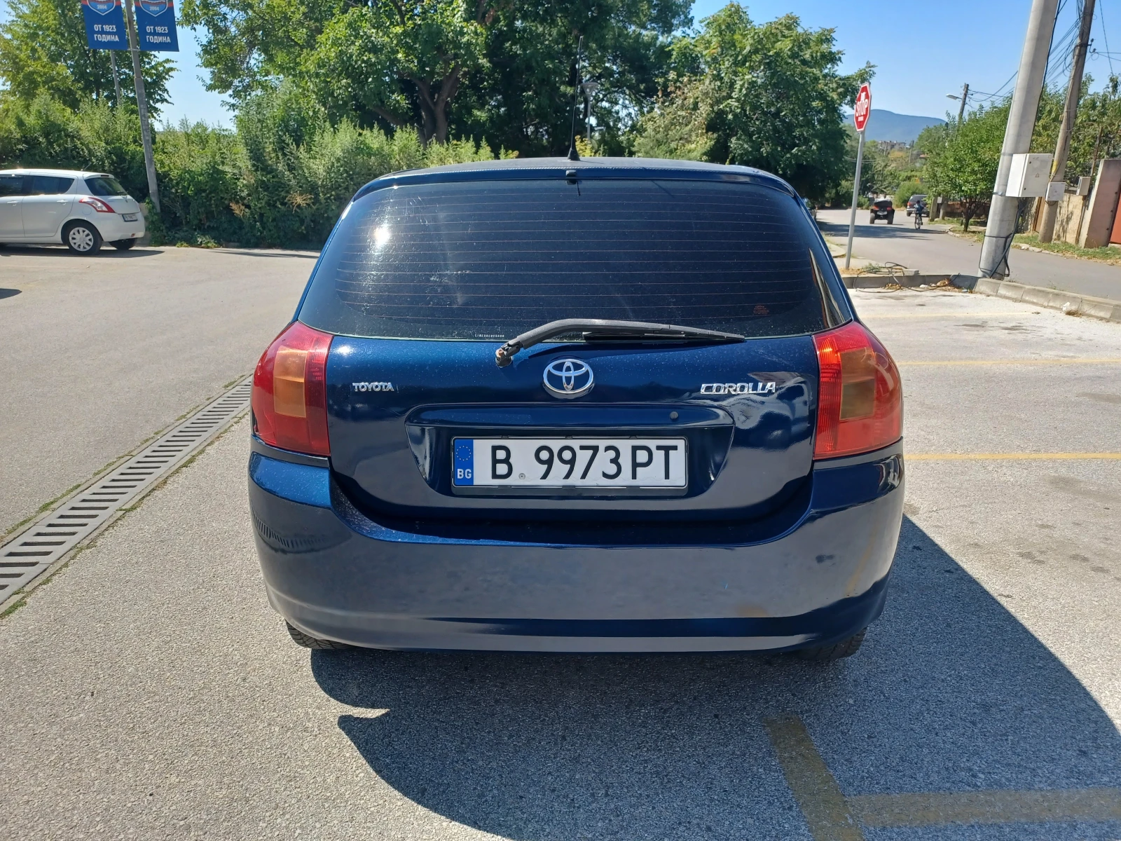 Toyota Corolla 1, 4 - изображение 5