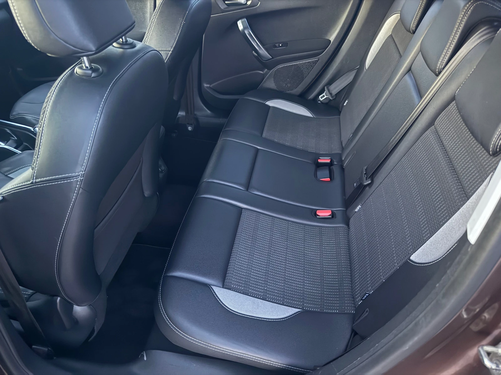 Peugeot 2008 1.6 hdi AVTOMAT   !!! | Mobile.bg   15