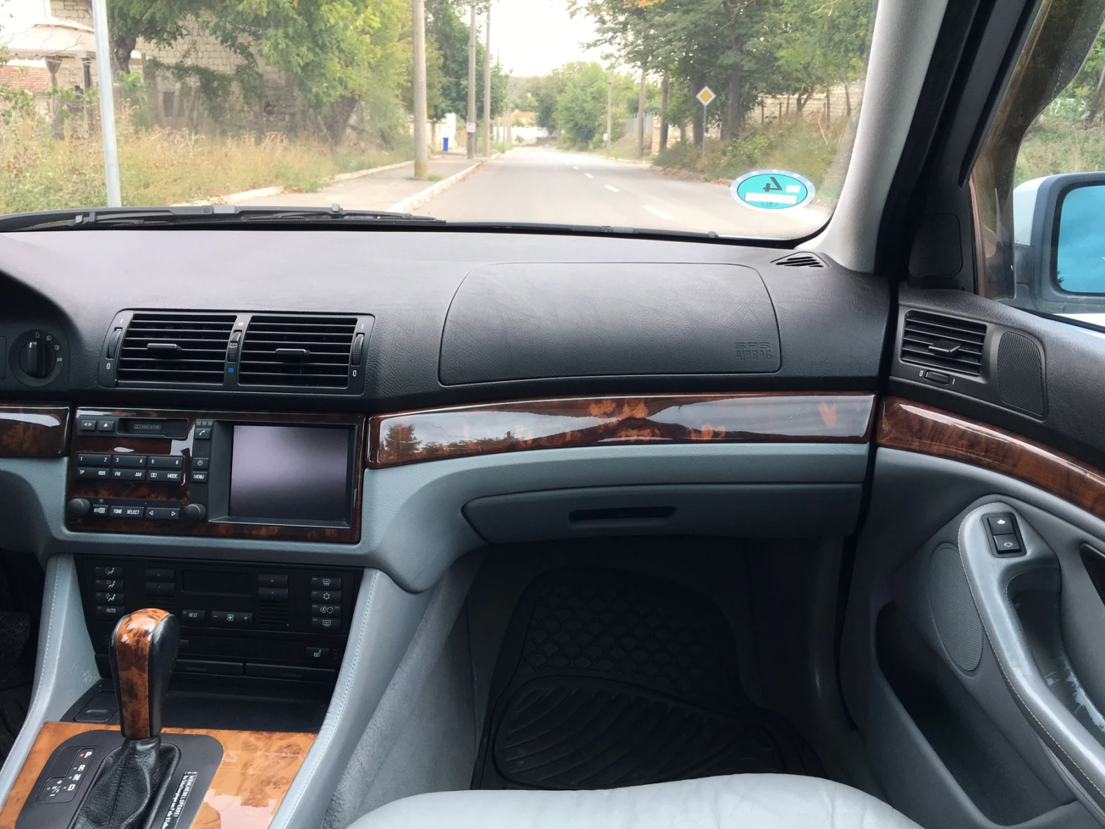 BMW 528  - изображение 9