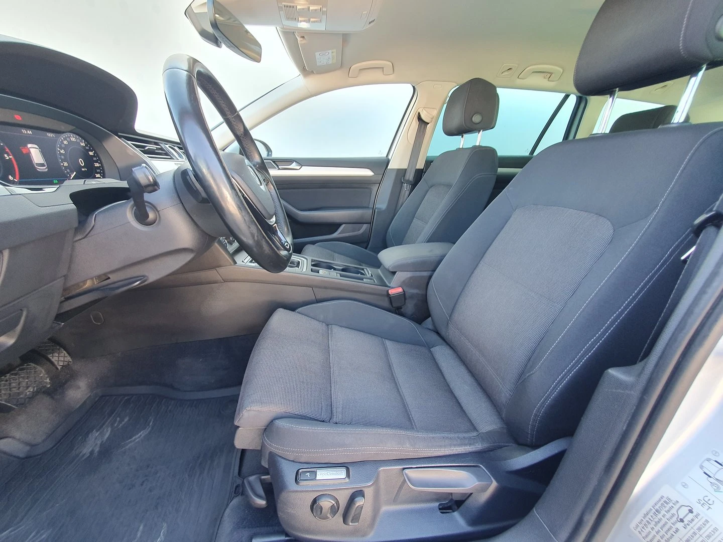 VW Passat Comfortline 2.0TDI BMT | Mobile.bg — изображение 4