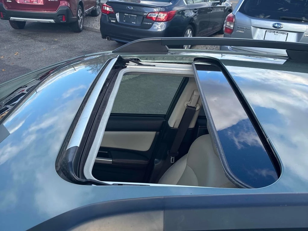 Subaru Crosstrek * 2.0I PKG * CARFAX *    | Mobile.bg   10