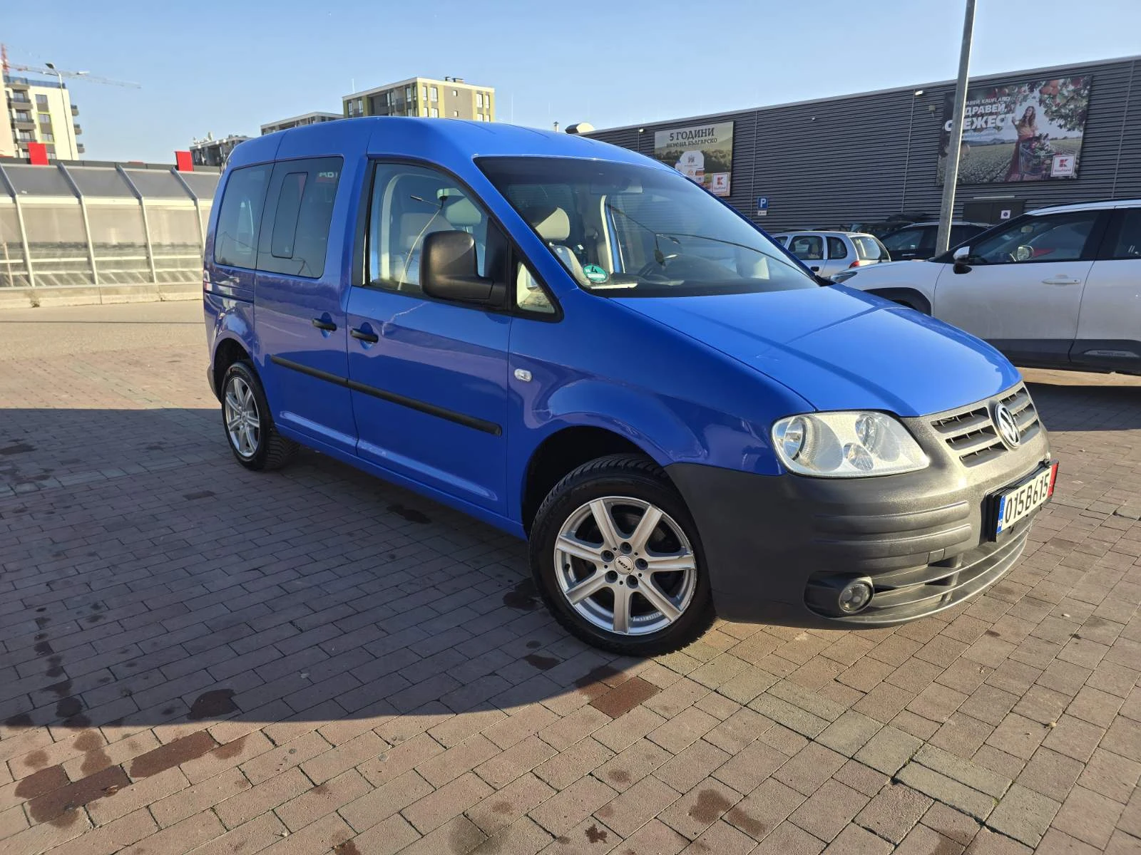 VW Caddy LIFE/КОЛЕДНА ПРОМОЦИЯ 1.6i - изображение 4