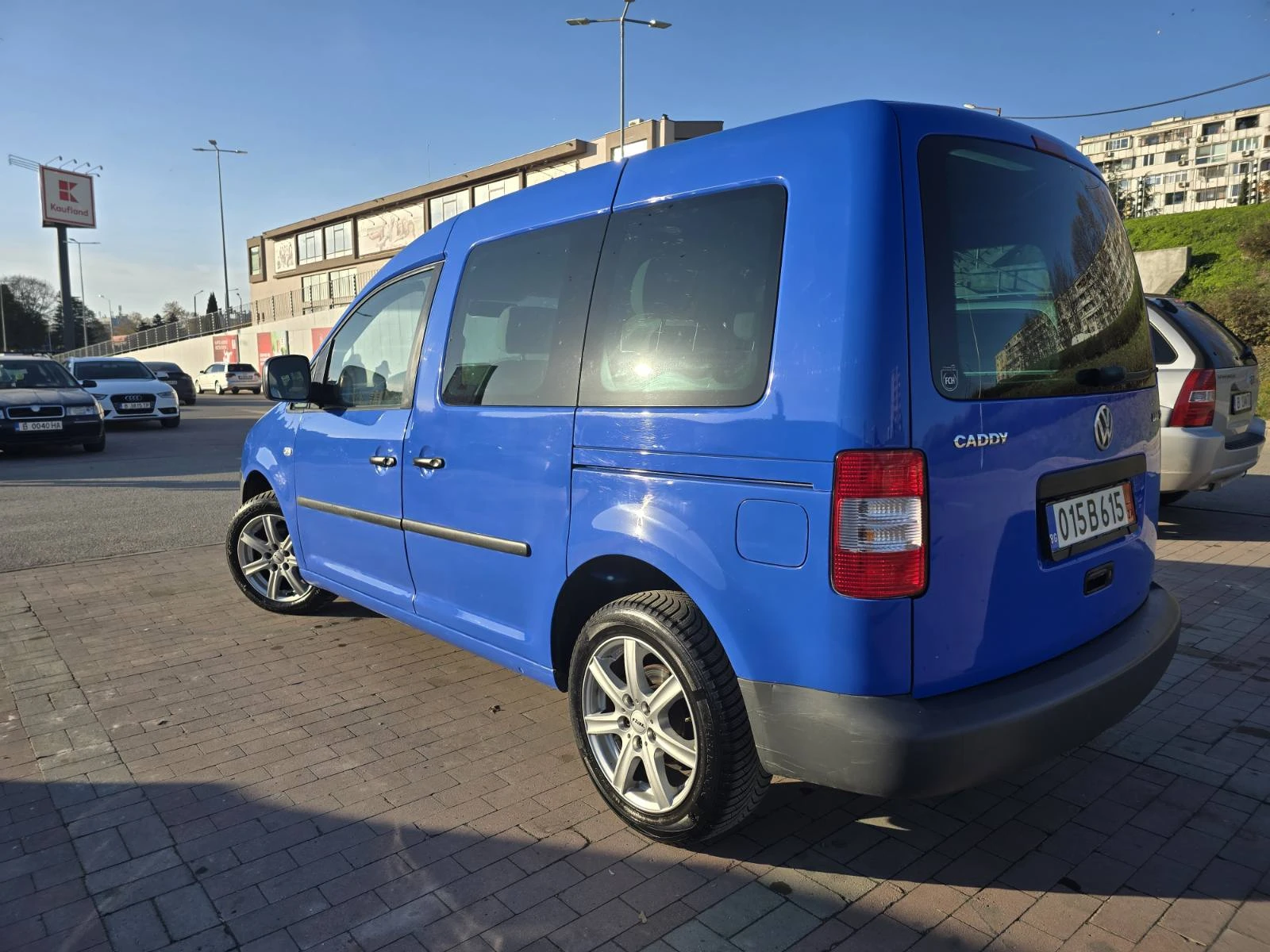 VW Caddy LIFE/КОЛЕДНА ПРОМОЦИЯ 1.6i - изображение 5