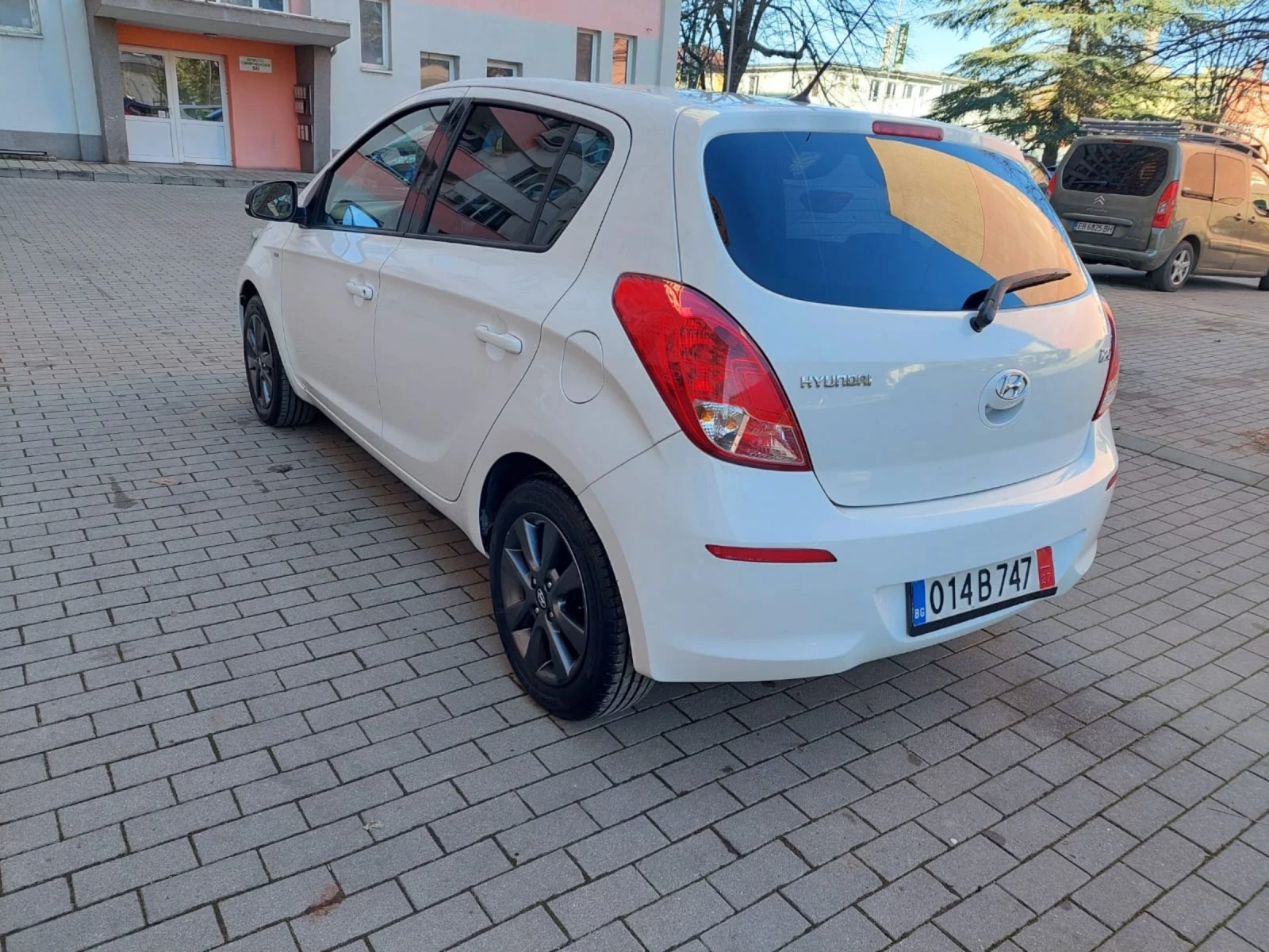 Hyundai I20 1.3 93000��. ��� ��������� | Mobile.bg � ����������� 6