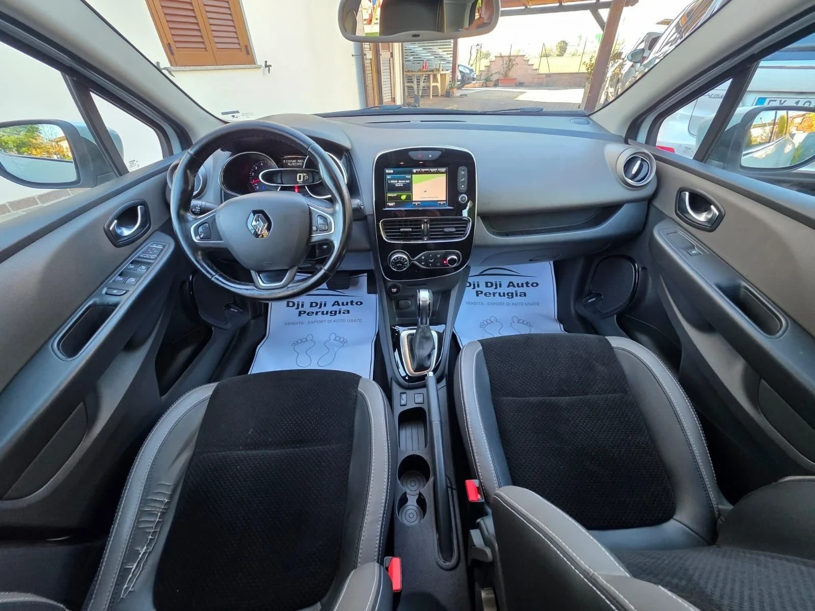 Renault Clio 1.5DCI - изображение 9