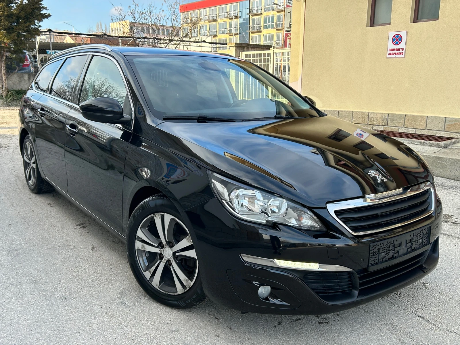 Peugeot 308 1.6HDI * КАМЕРА* ПАНОРАМА*  - изображение 3