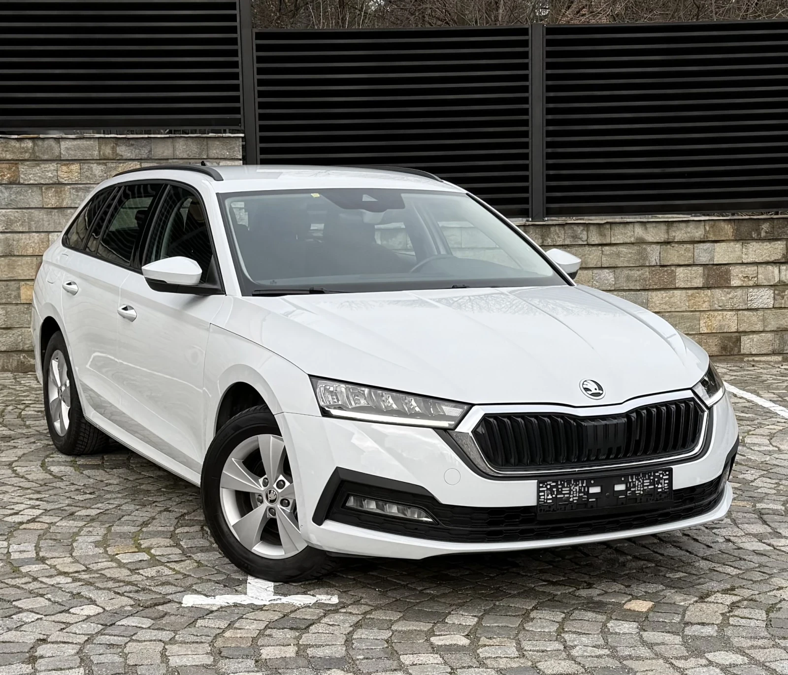 Skoda Octavia 2.0TDI 150kc DSG 2023 140000km - изображение 3