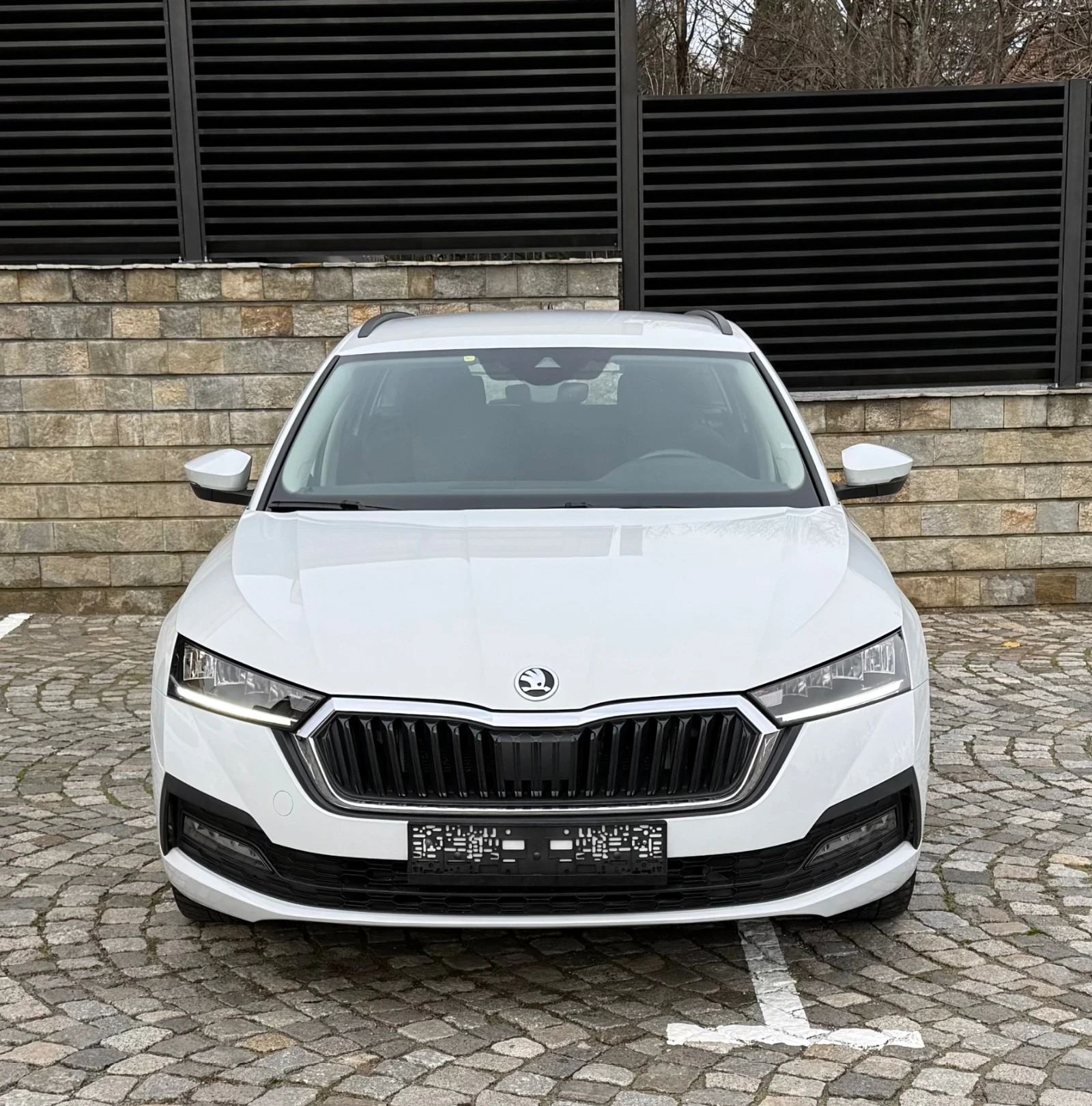 Skoda Octavia 2.0TDI 150kc DSG 2023 140000km - изображение 2